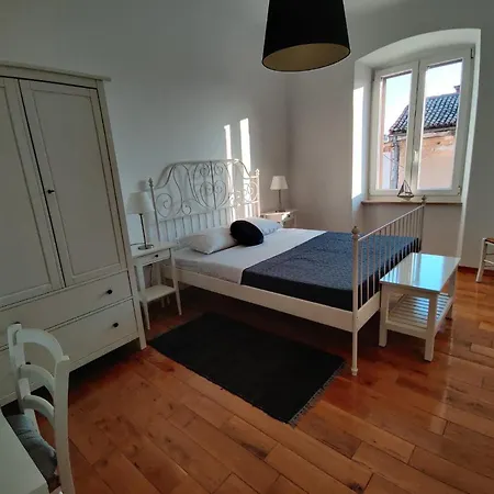 Apartamento Sea View Flat In Pula